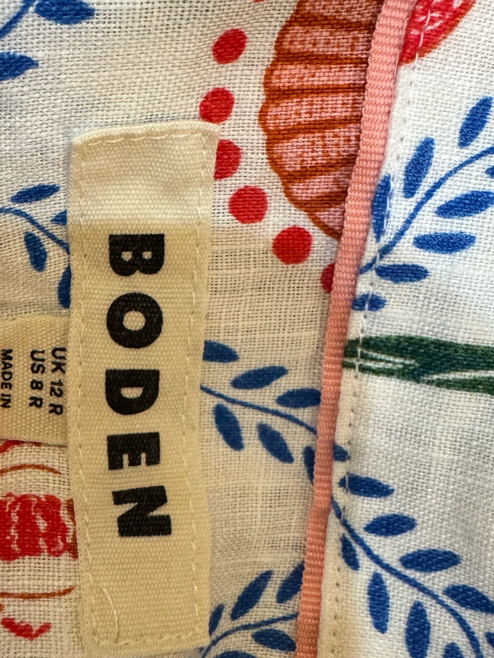 Boden White Button-Up Shirt with Multicolor Sea Life Print - Picture 2 of 2